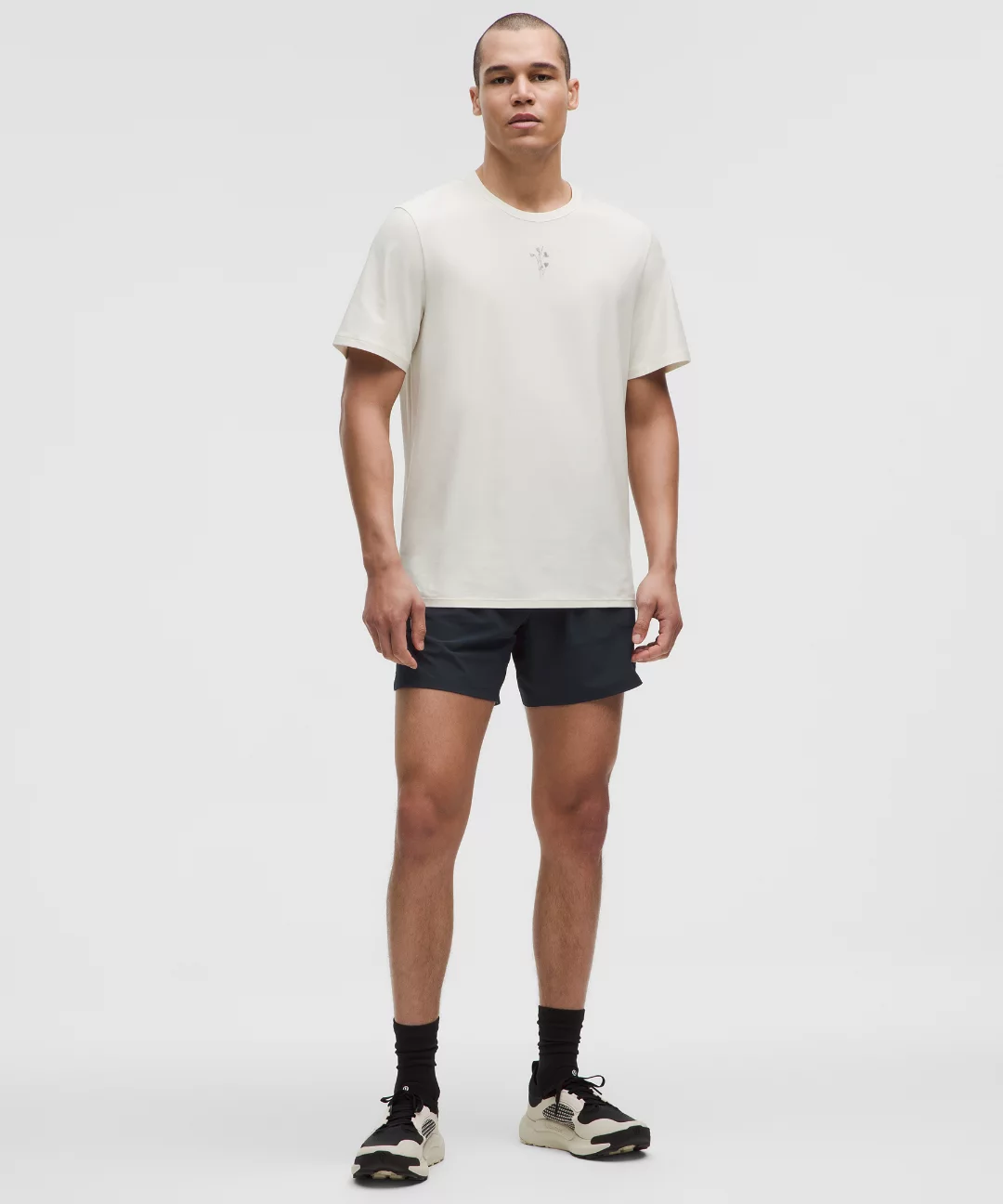 Mile Maker Run Crew Ripstop Linerless Short 6"