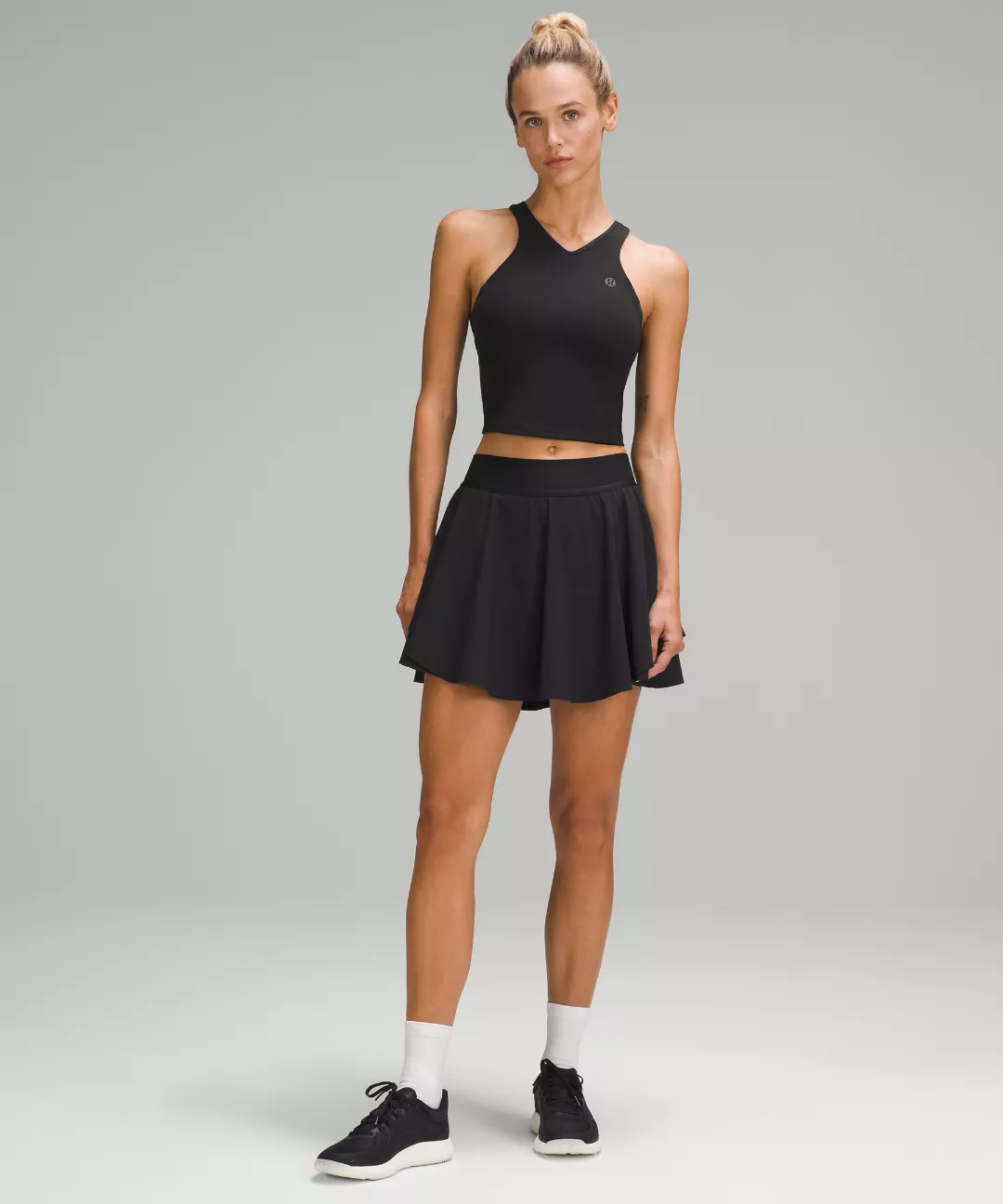 Cropped V-Neck Tennis Tank Top *Medium Support, B/C Cup