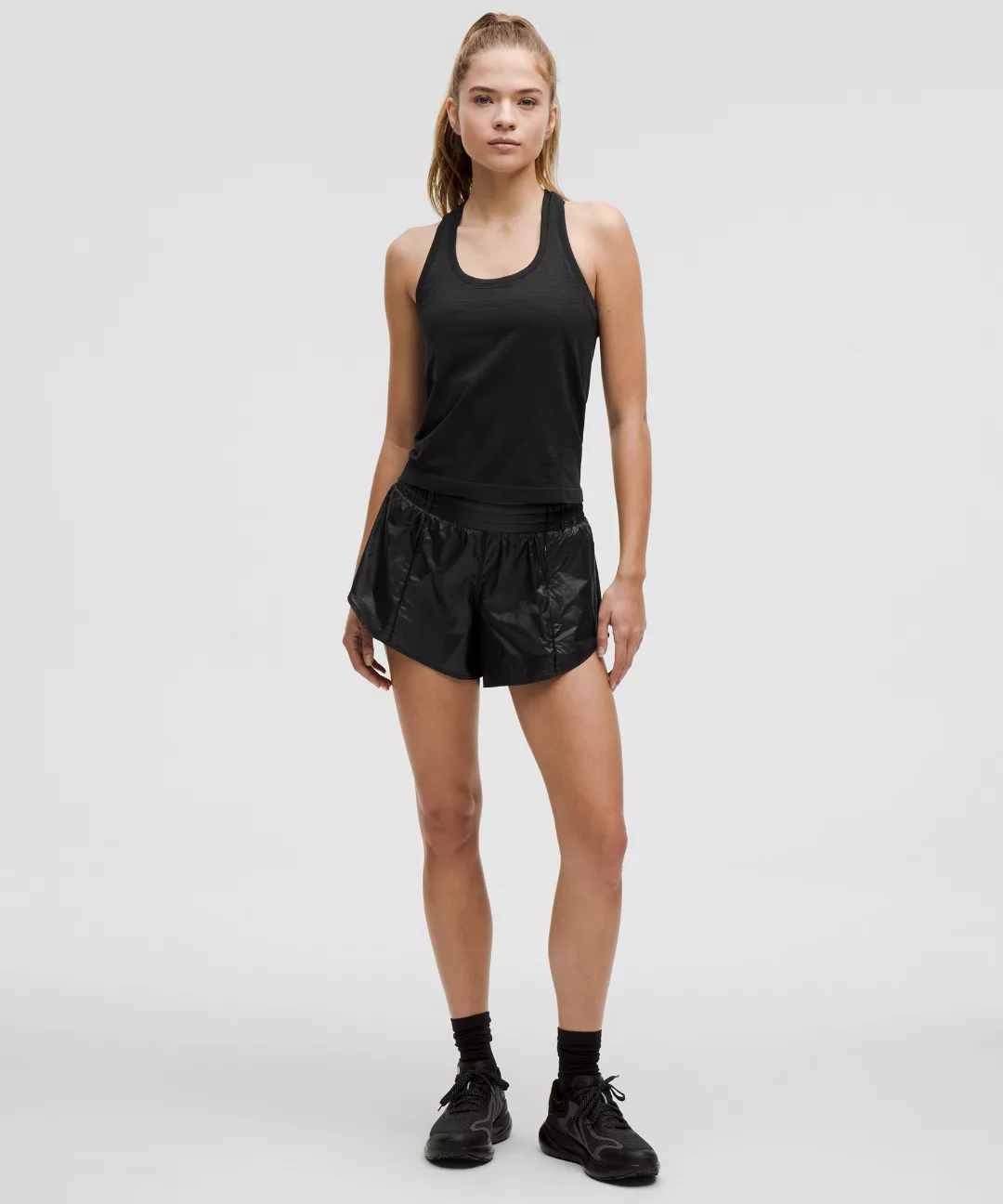 Hotty Hot High-Rise Lined Short 4"
