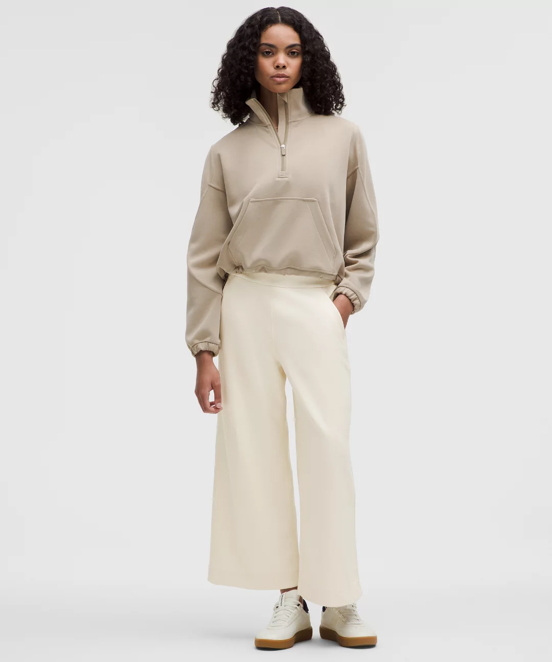 Softstreme High-Rise Wide-Leg Cropped Pant
