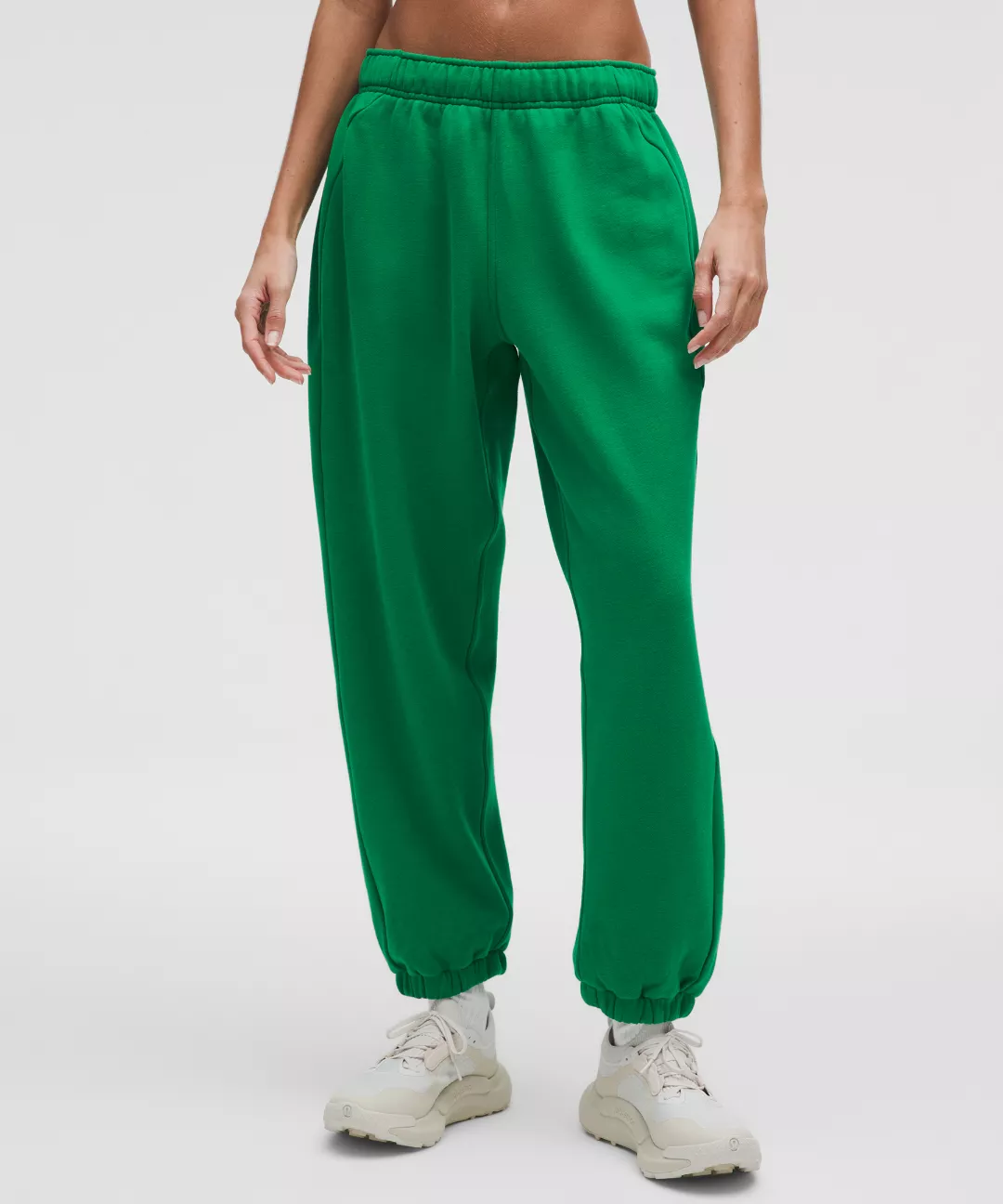 Scuba Mid-Rise Oversized Jogger *Short