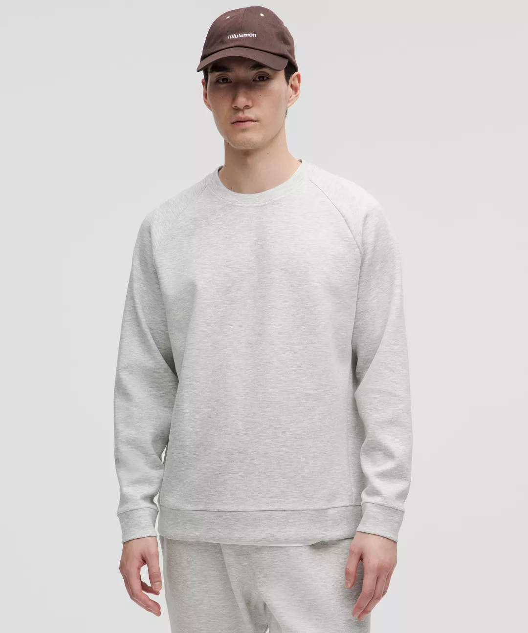 Smooth Spacer Classic-Fit Crew