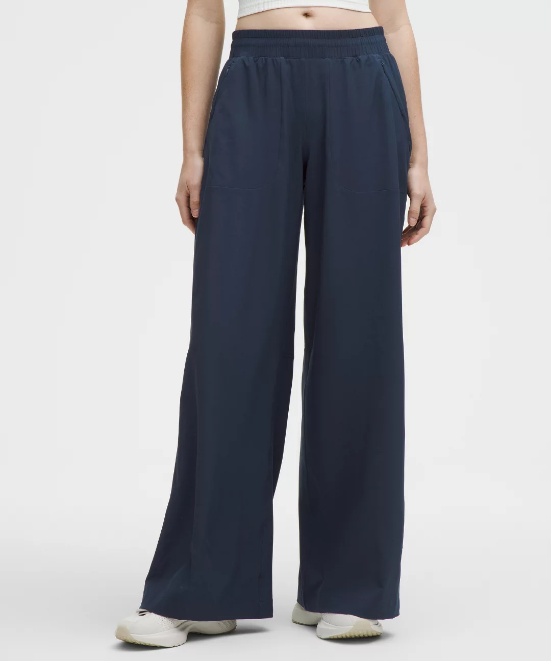 Swift Mid-Rise Wide-Leg Pant