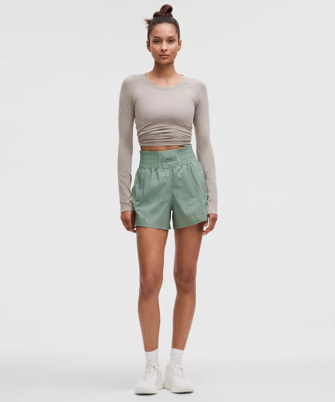 Lightweight Super-High-Rise Training Short 4"