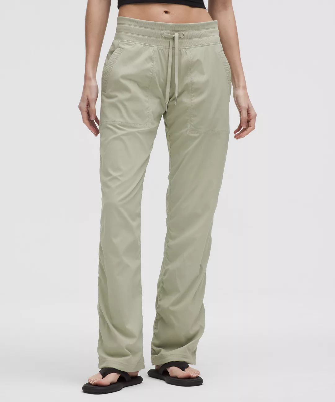 Dance Studio Mid-Rise Pant *Short