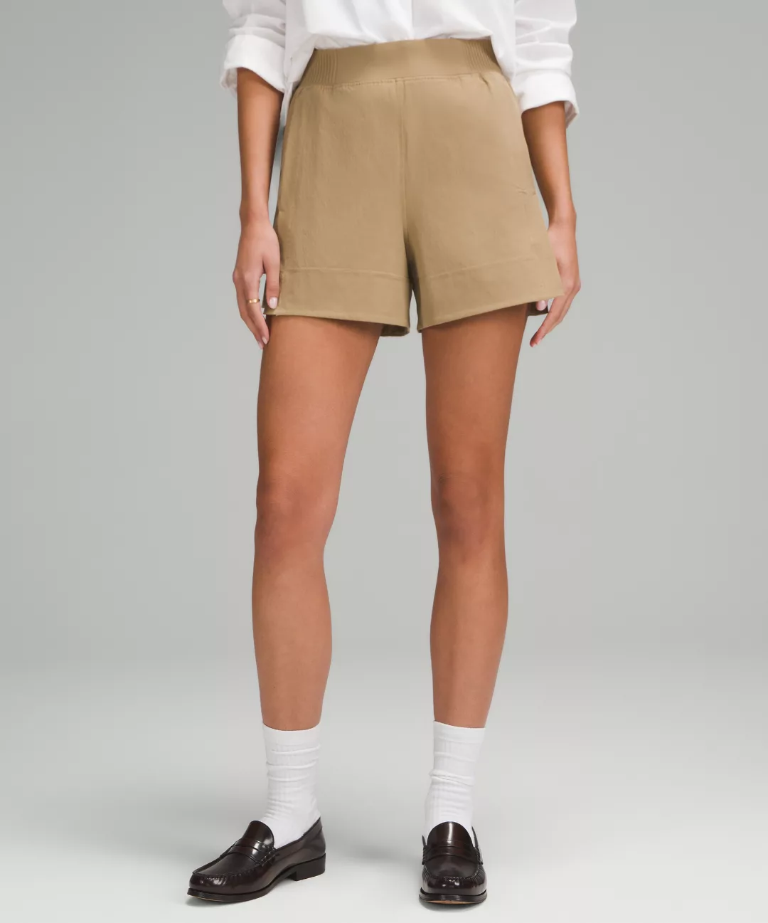 Stretch Woven Relaxed-Fit High-Rise Short 4"
