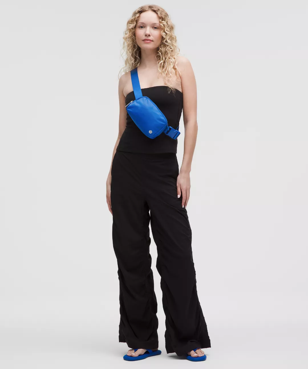 Everywhere Belt Bag with Long Strap 1L