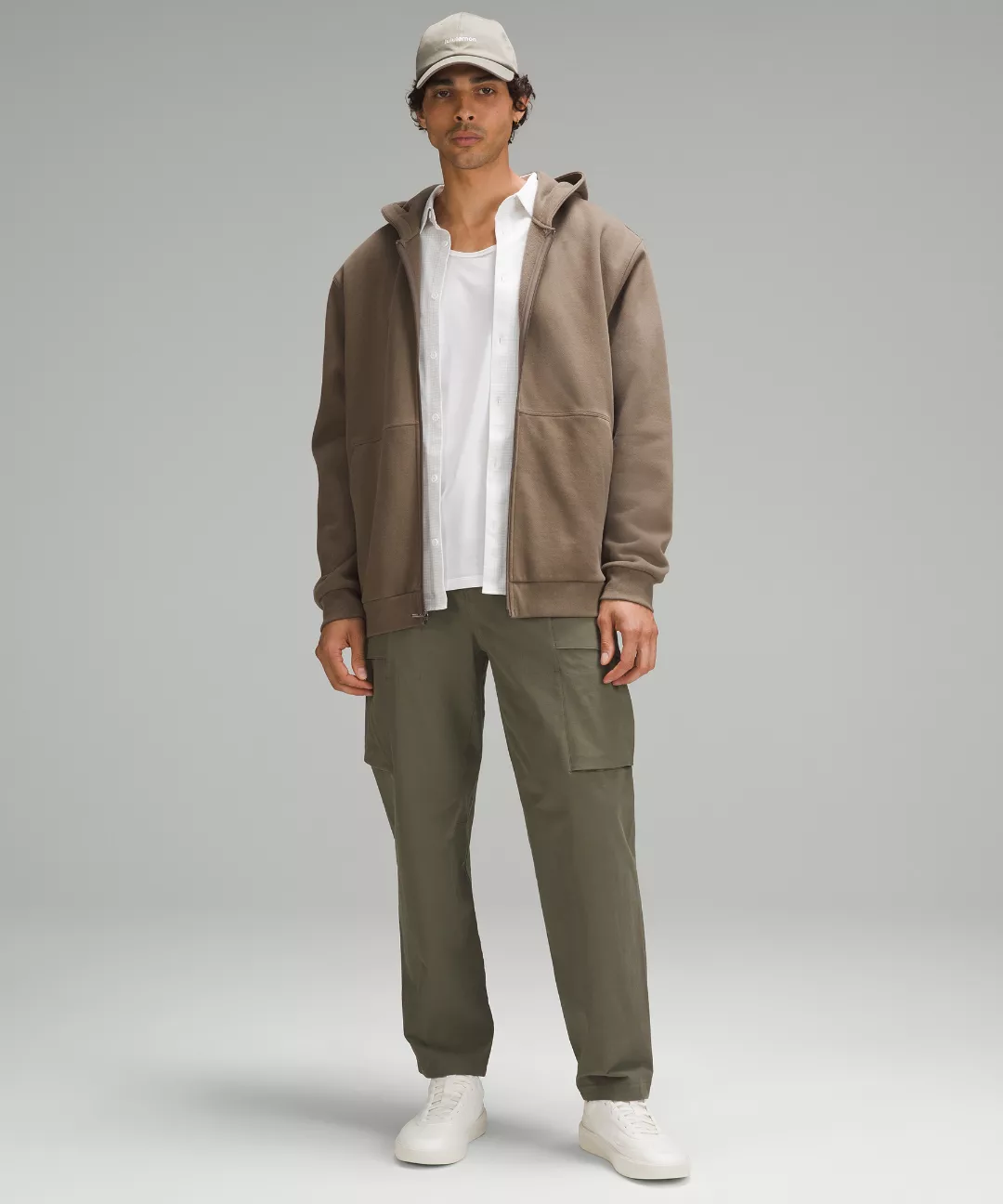 Stretch Cotton VersaTwill Relaxed-Fit Cargo Pant
