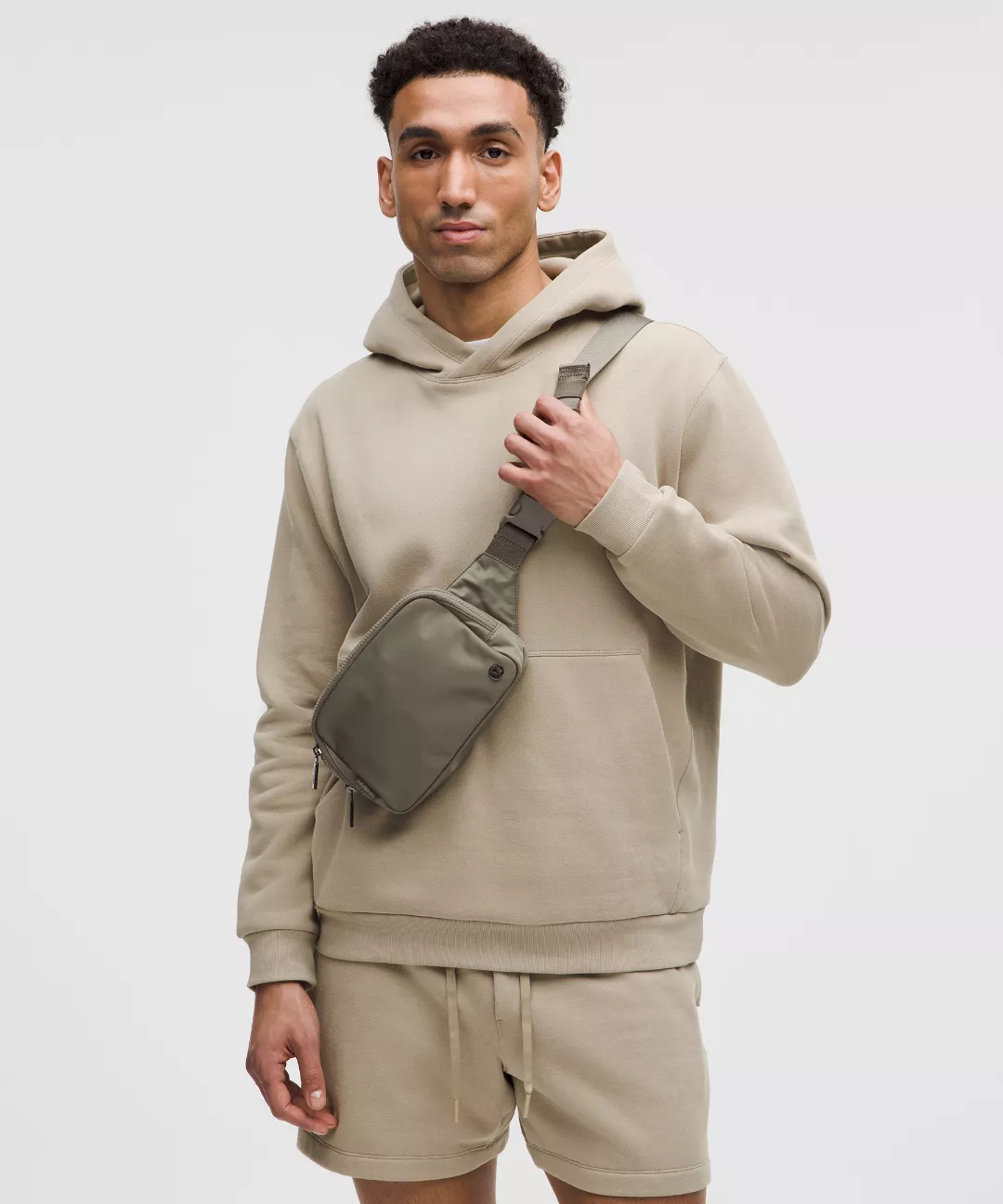 Everywhere Belt Bag Large with Long Strap 2L