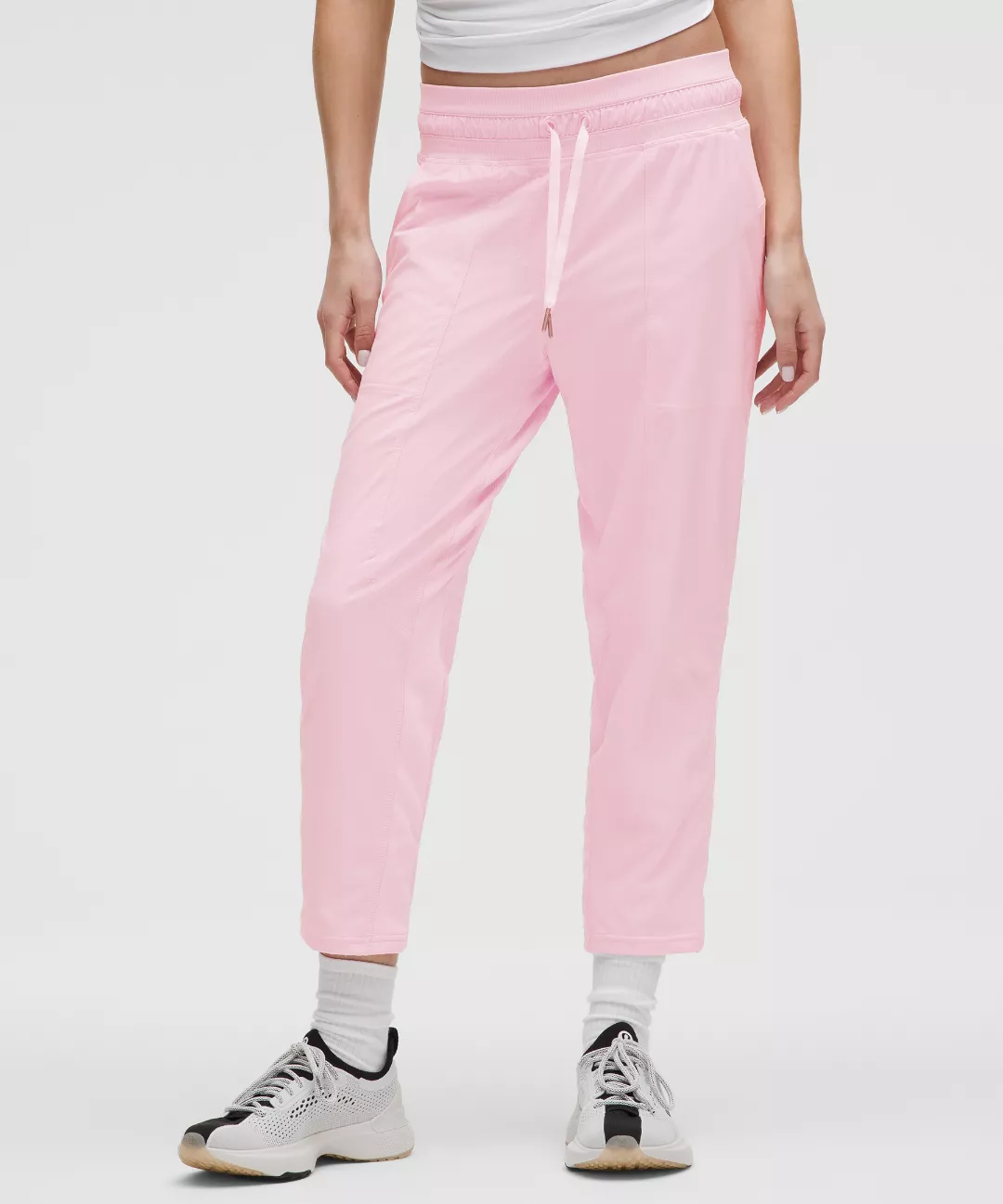 Dance Studio Mid-Rise Cropped Pant