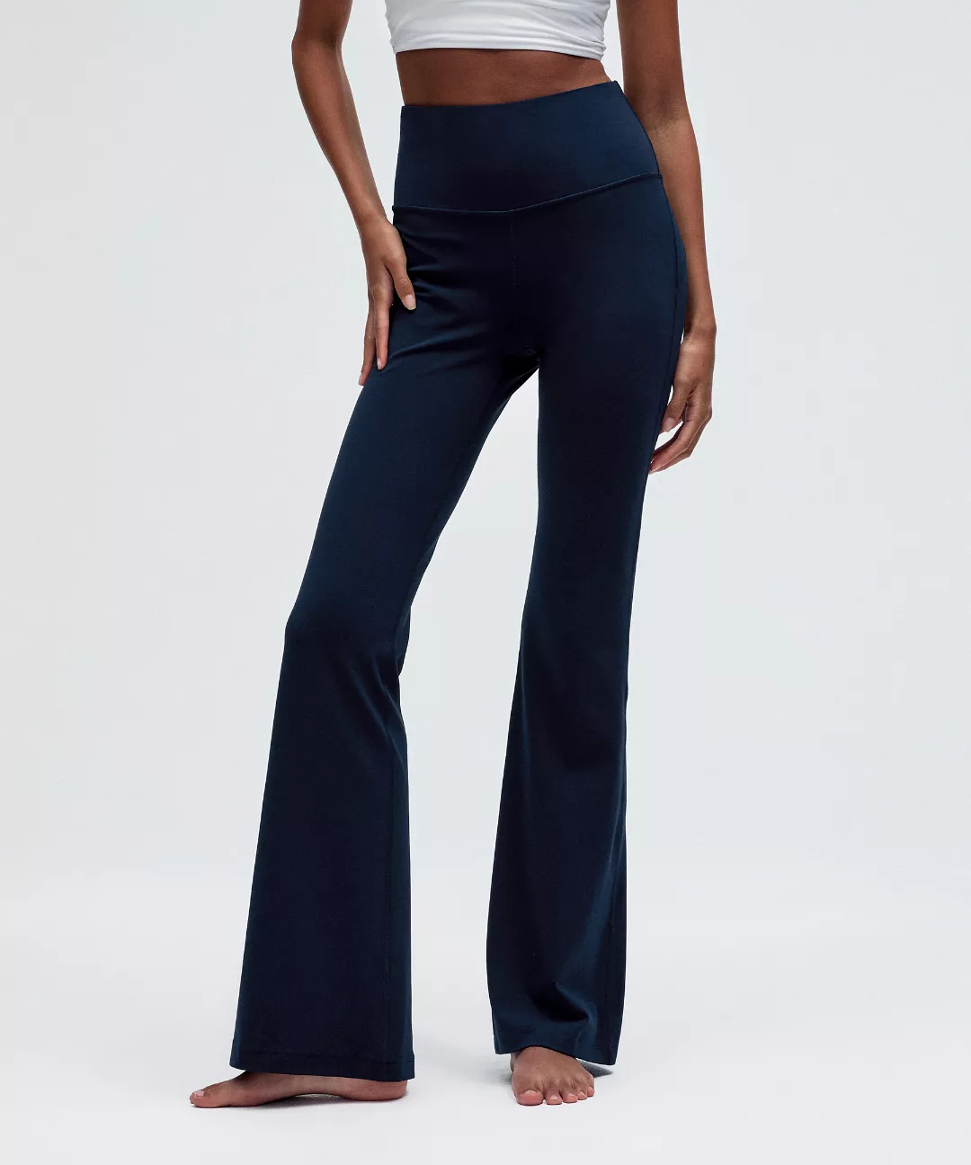 Groove Nulu Super-High-Rise Flared Pant *Short
