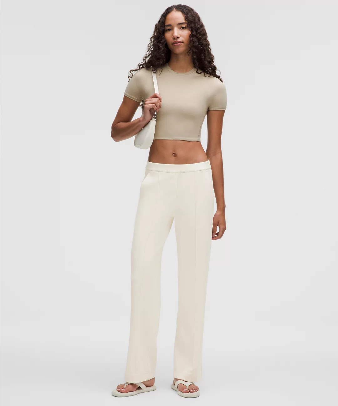 Softstreme Pintuck Mid-Rise Pant *Short