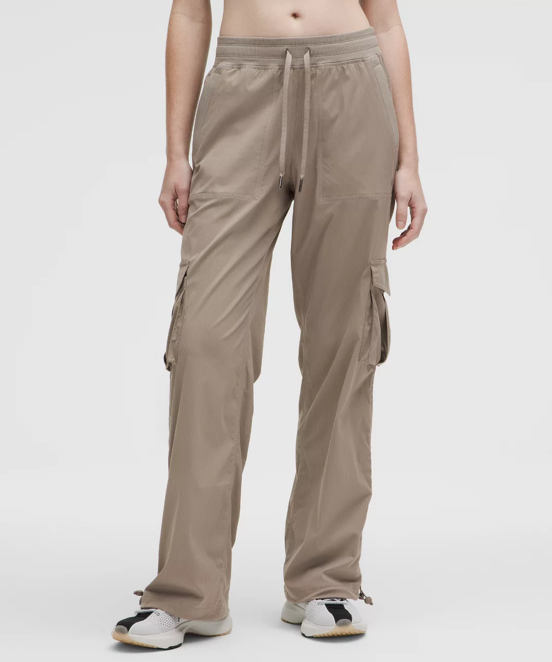 Dance Studio Relaxed-Fit Mid-Rise Cargo Pant