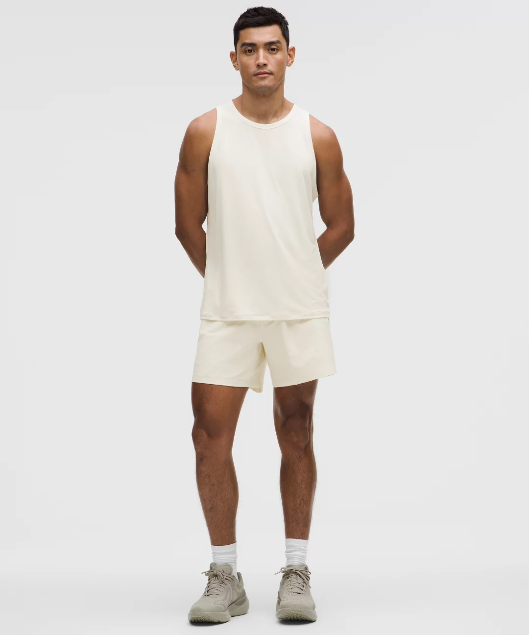 Mile Maker Run Crew Ripstop Lined Short 6"