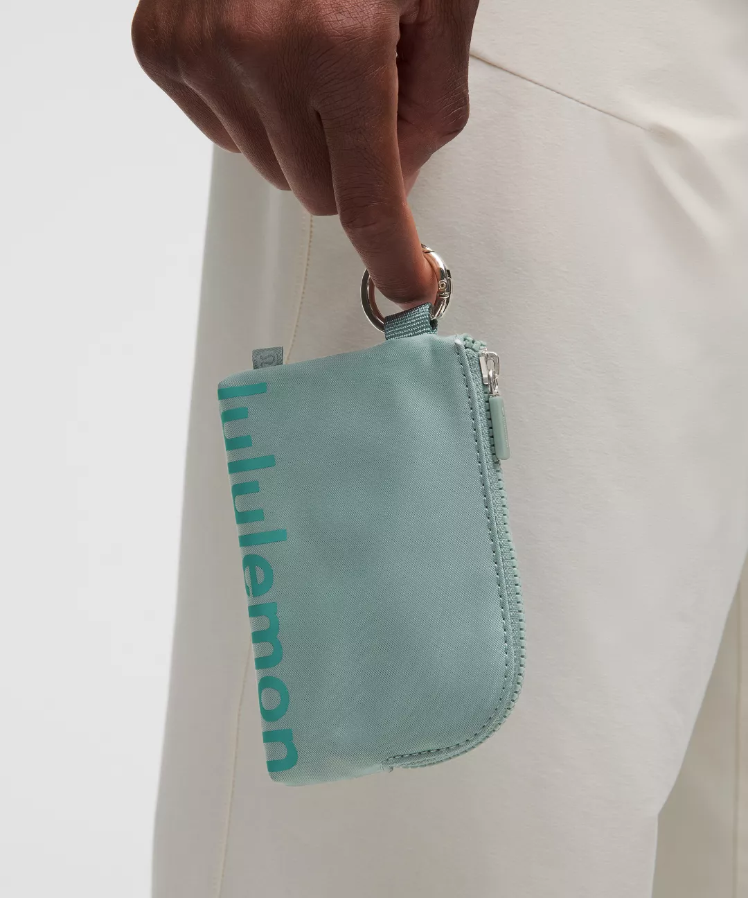 Clippable Card Pouch