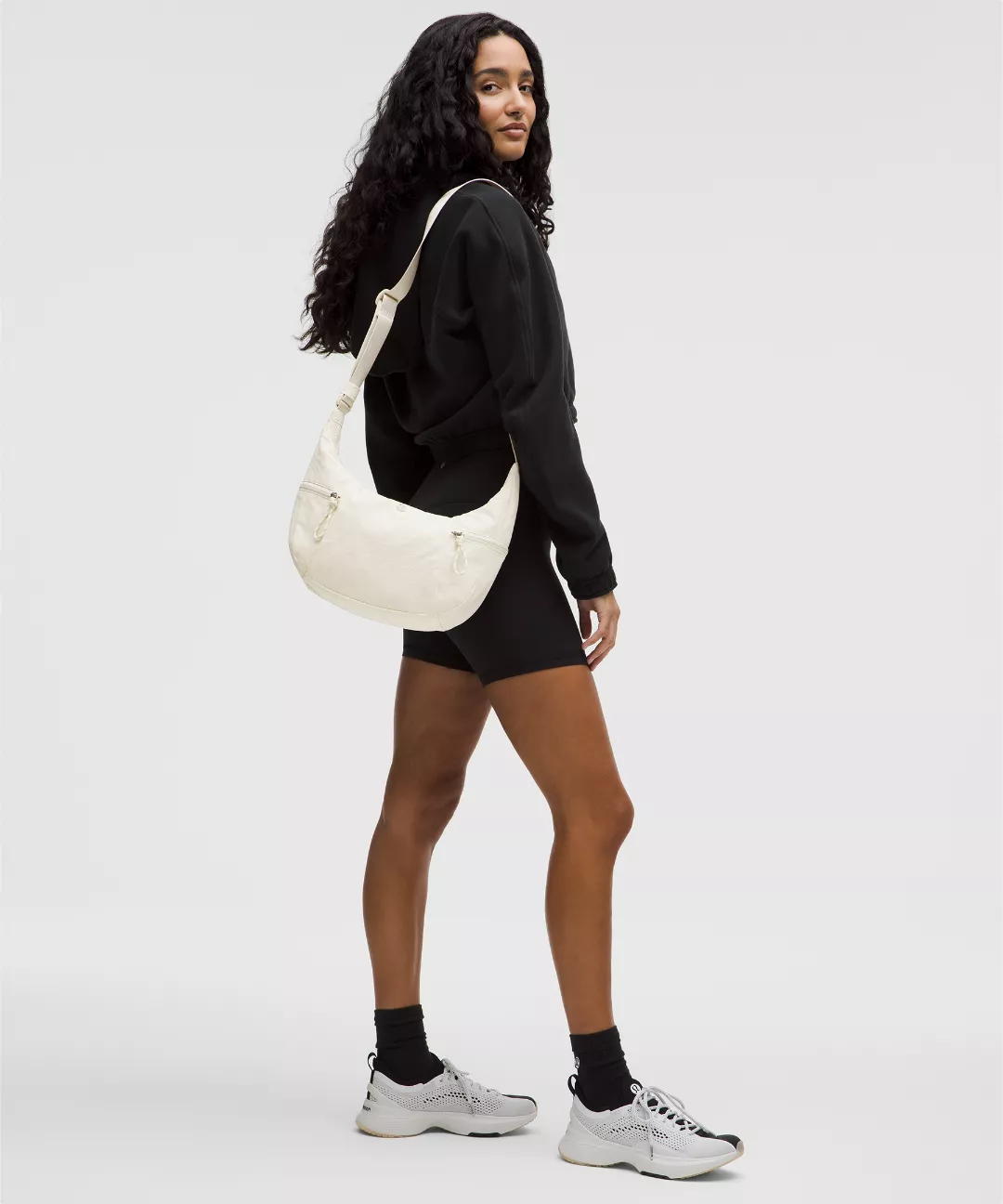 Slouchy Sling Bag 6L