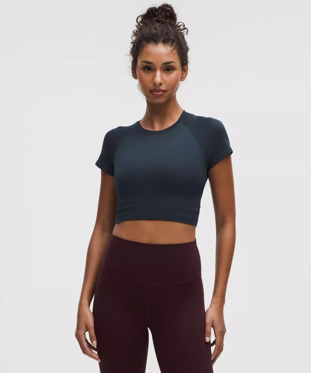 Swiftly Tech Cropped Short-Sleeve Shirt 2.0