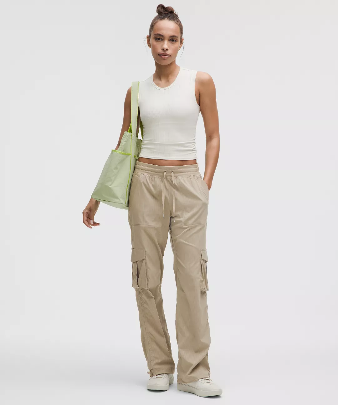 Dance Studio Relaxed-Fit Mid-Rise Cargo Pant