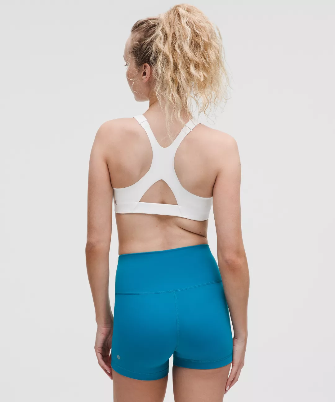 Ultralu Square-Neck Workout Bra *Medium Support, B/C Cup