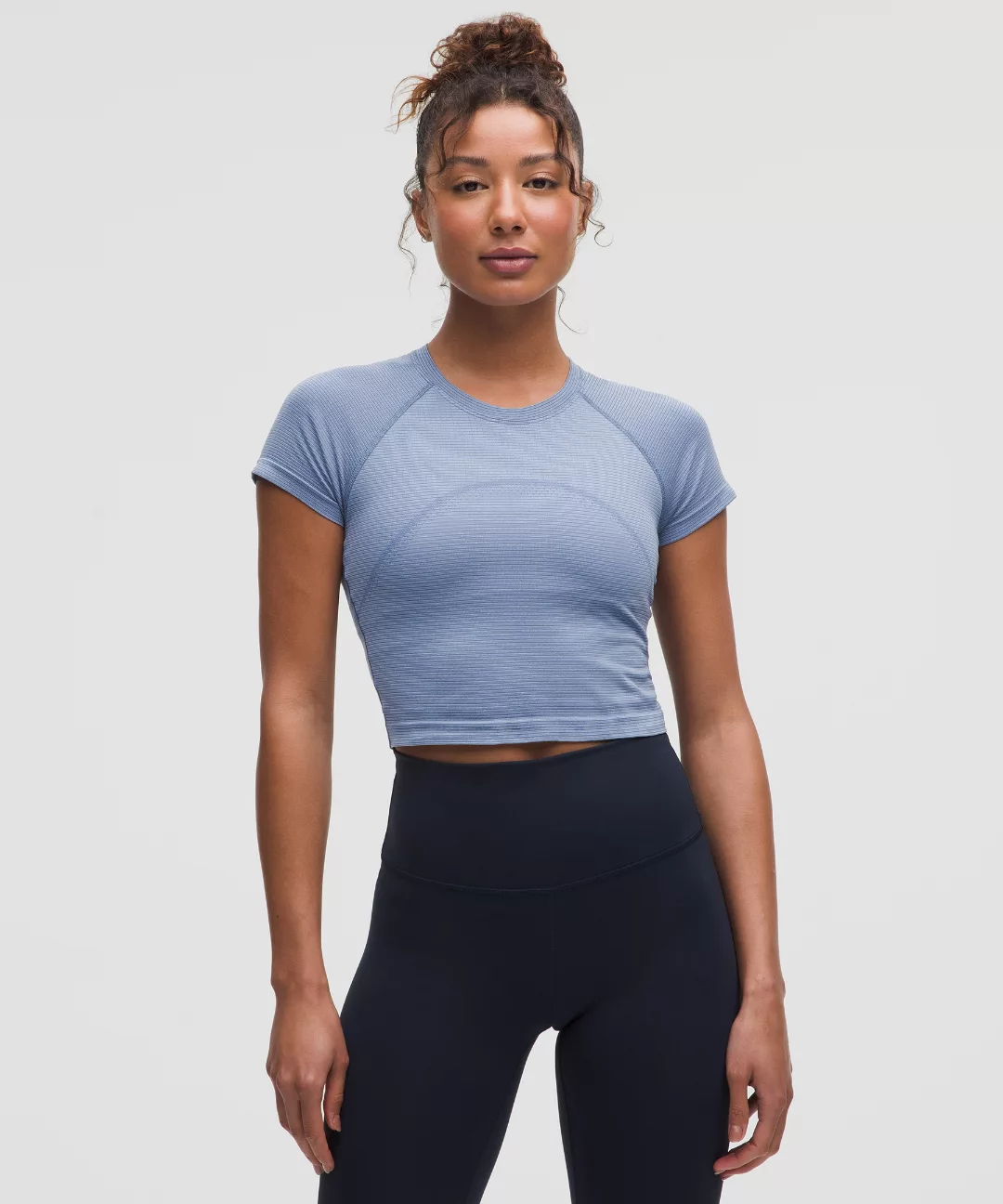 Swiftly Tech Cropped Short-Sleeve Shirt 2.0