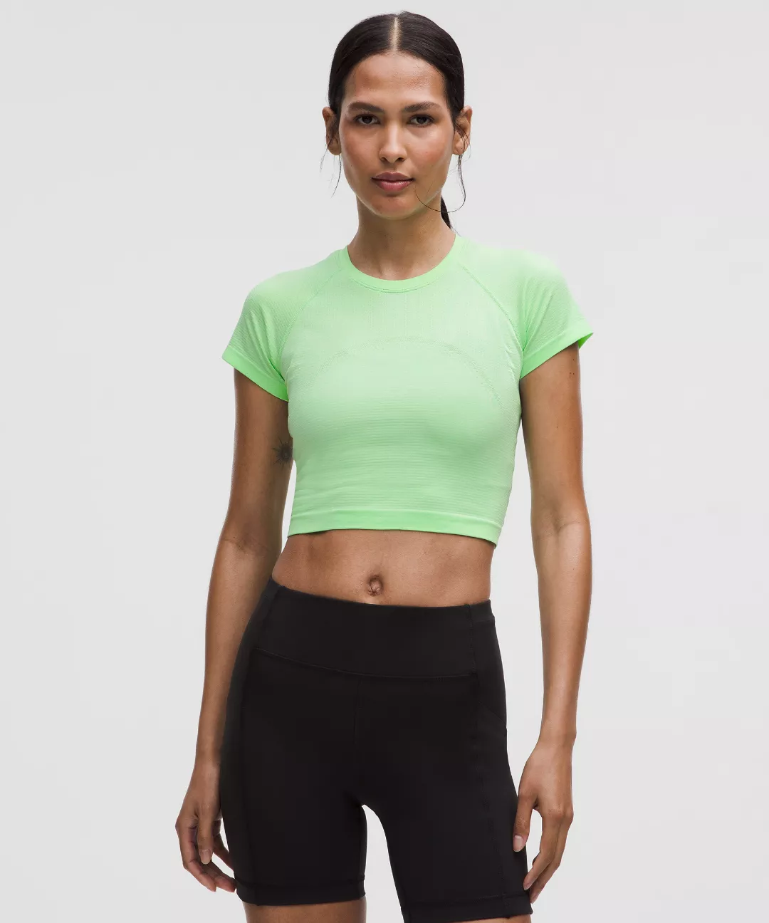 Swiftly Tech Cropped Short-Sleeve Shirt 2.0