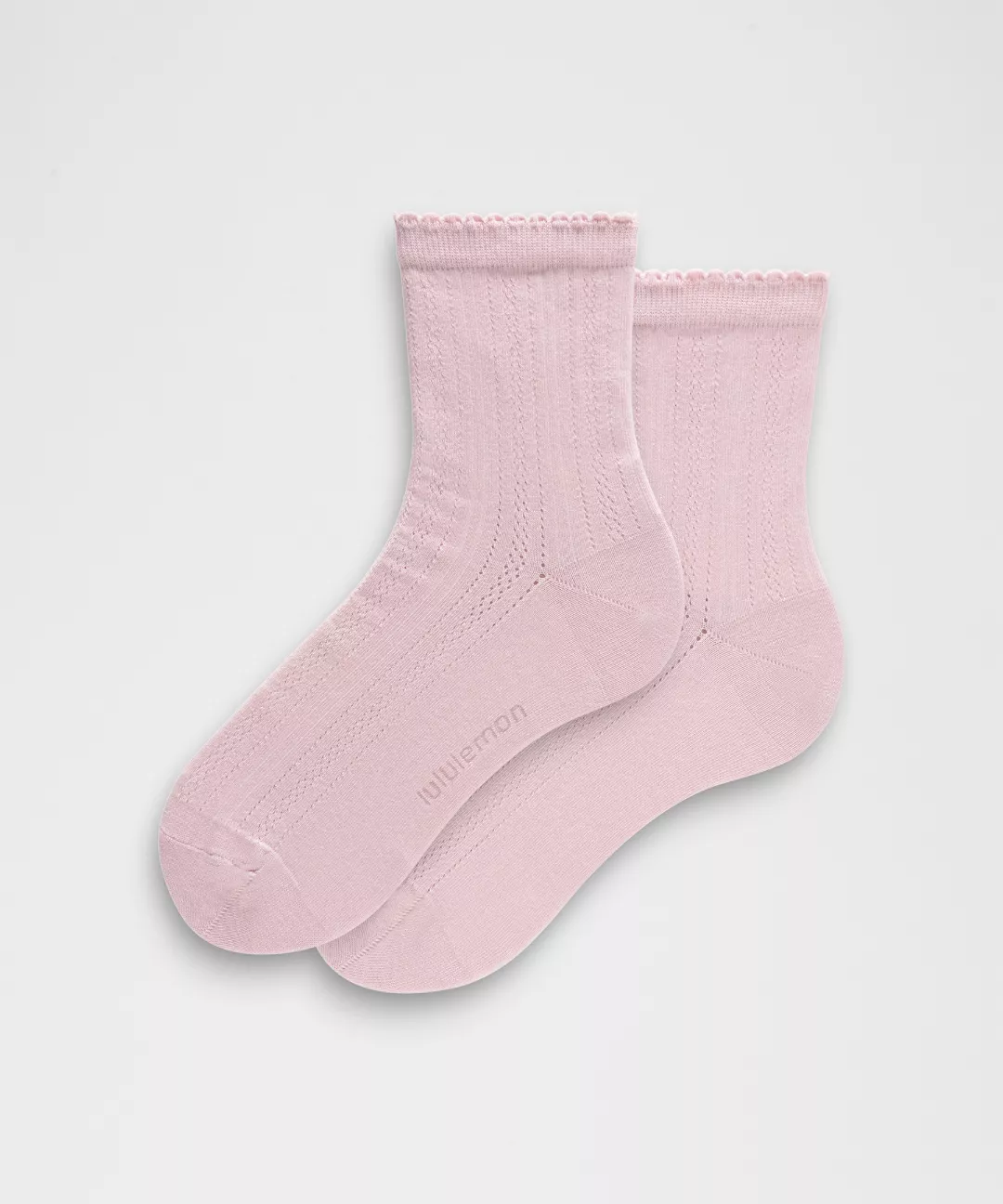 Unisex Pointelle Quarter Socks