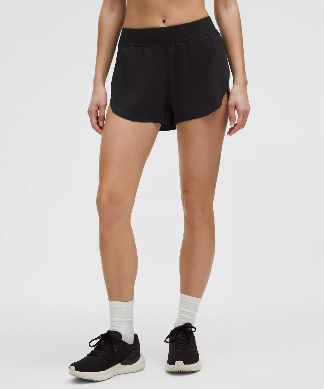 Fast and Free High-Rise Classic-Fit Split Short 3"
