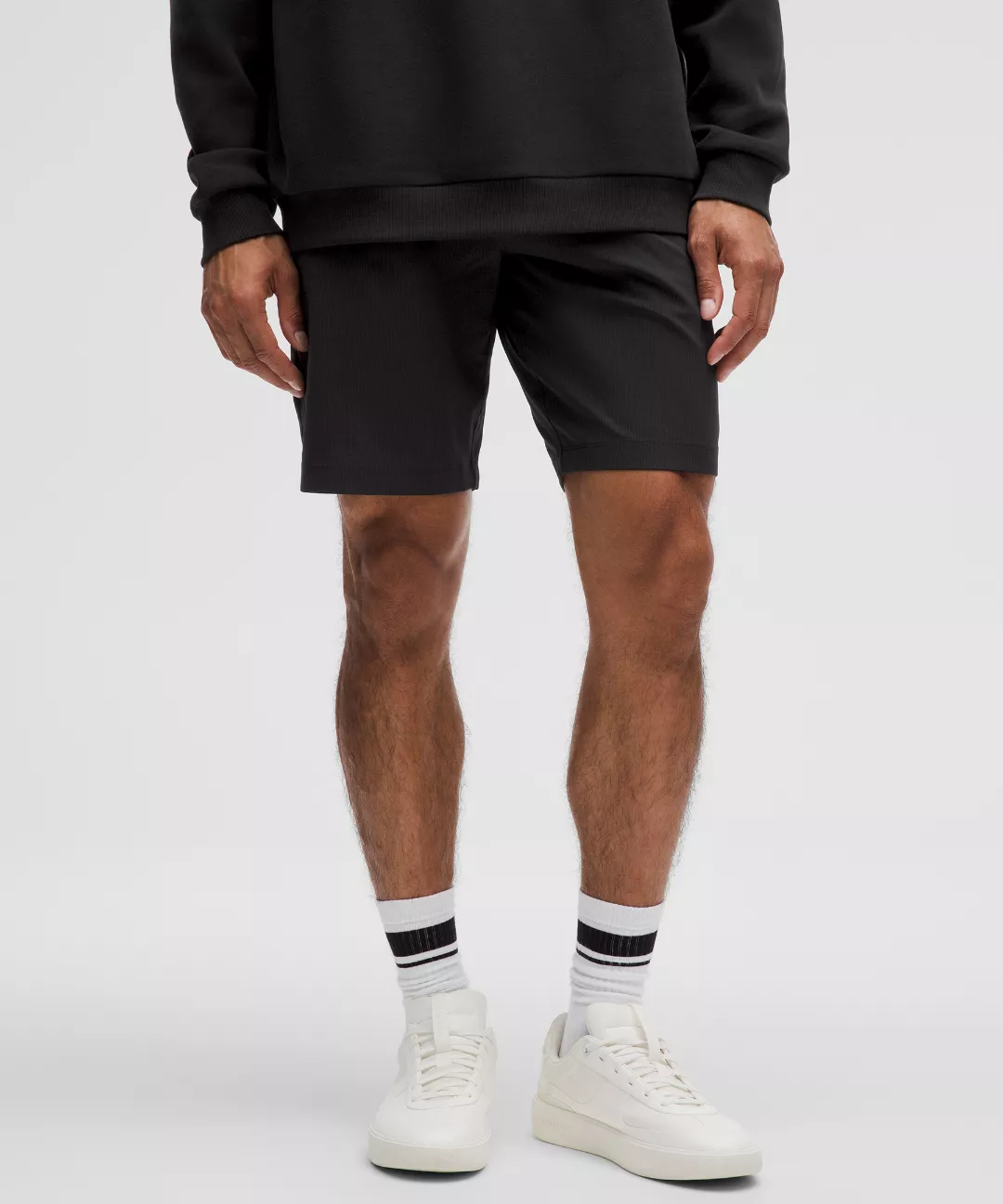 Commission Classic-Fit Short 9"