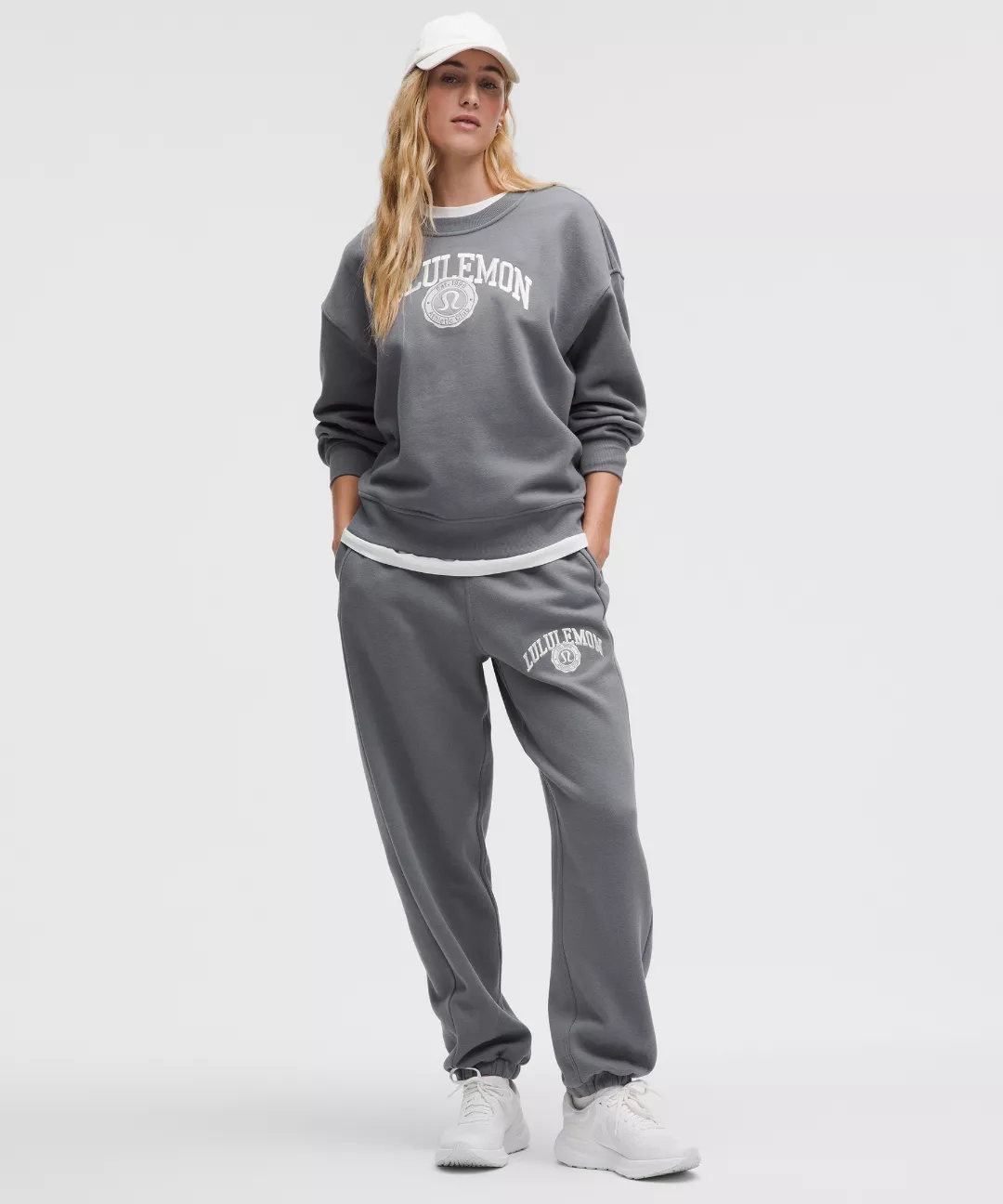 Scuba Mid-Rise Oversized Jogger *Graphic