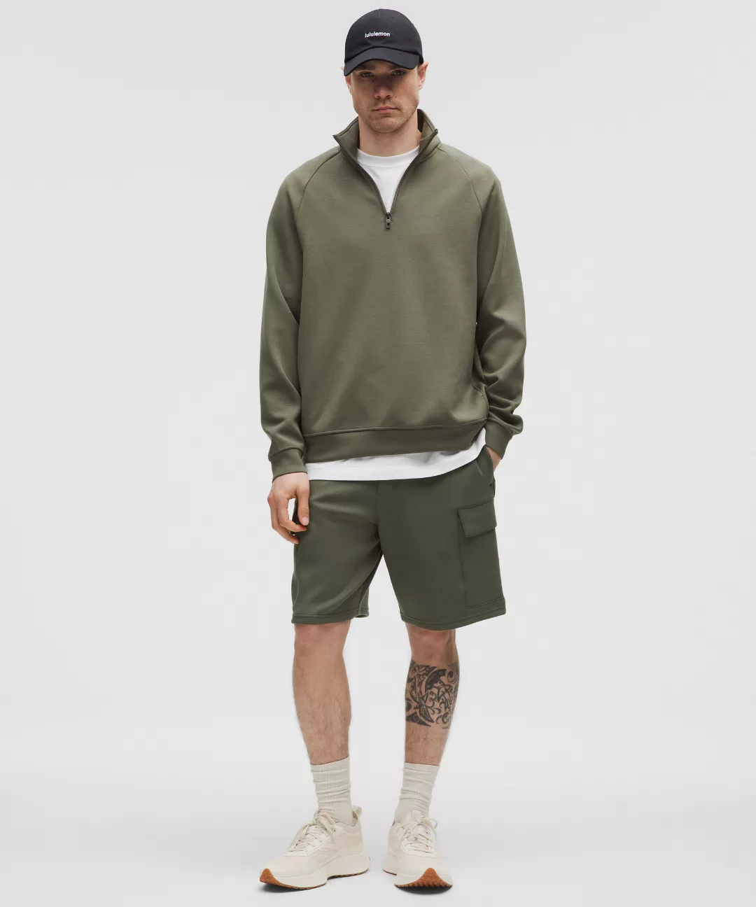Smooth Spacer Cargo Short 9"