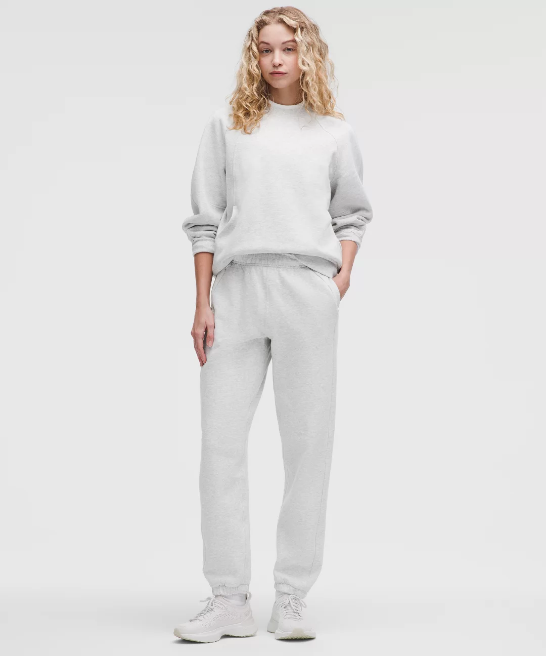 Scuba Mid-Rise Oversized Jogger *Regular
