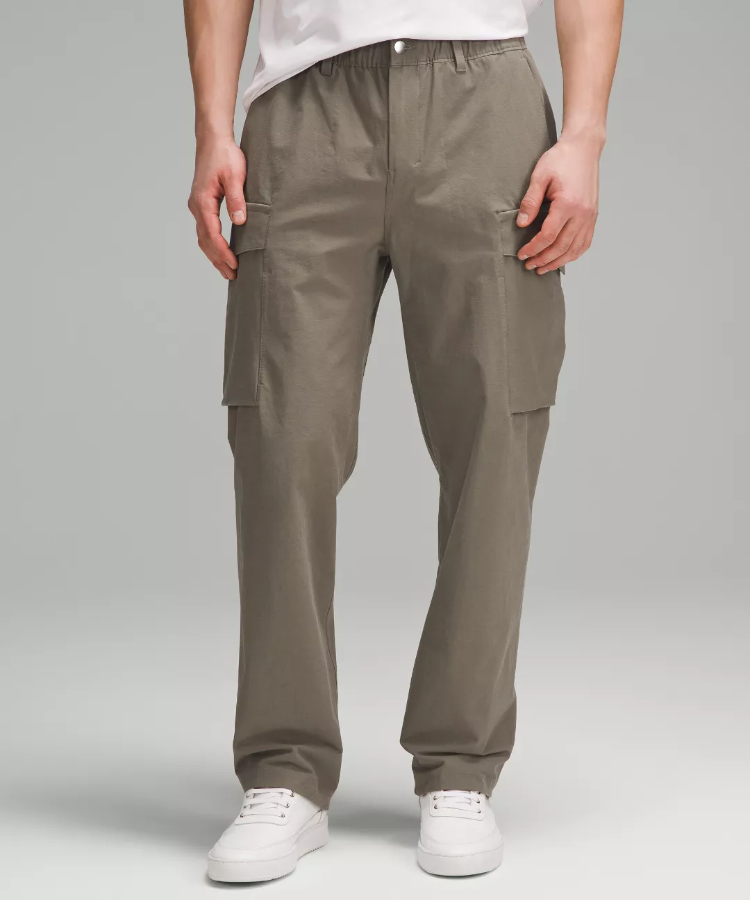 Stretch Cotton VersaTwill Relaxed-Fit Cargo Pant