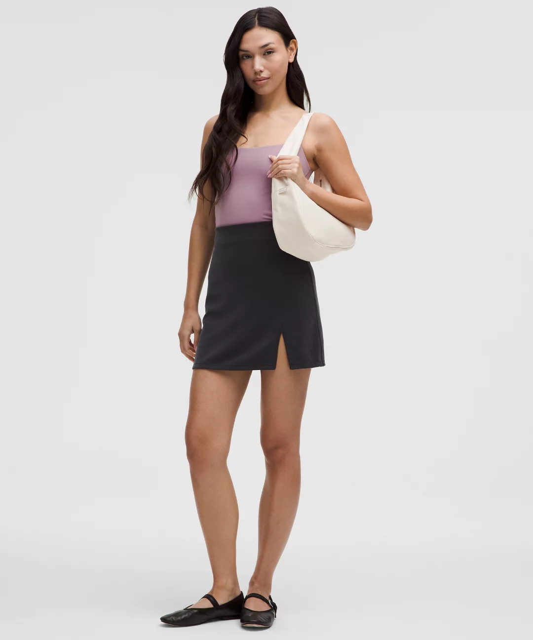 City Essentials Shoulder Bag 4L