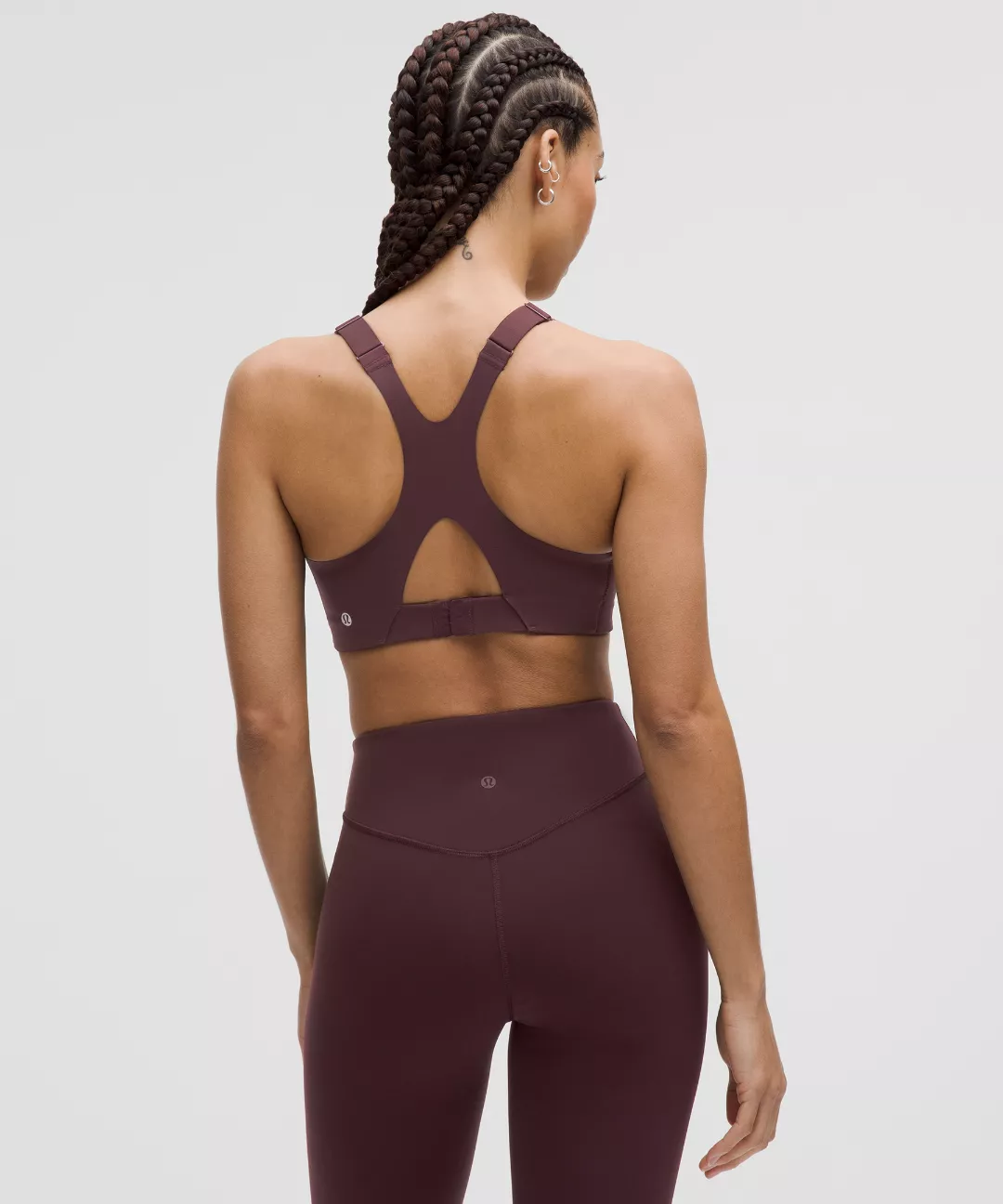 Ultralu Square-Neck Workout Bra *Medium Support, D/DD Cup
