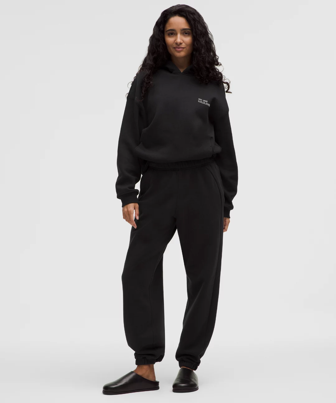 Scuba Mid-Rise Oversized Jogger *Regular