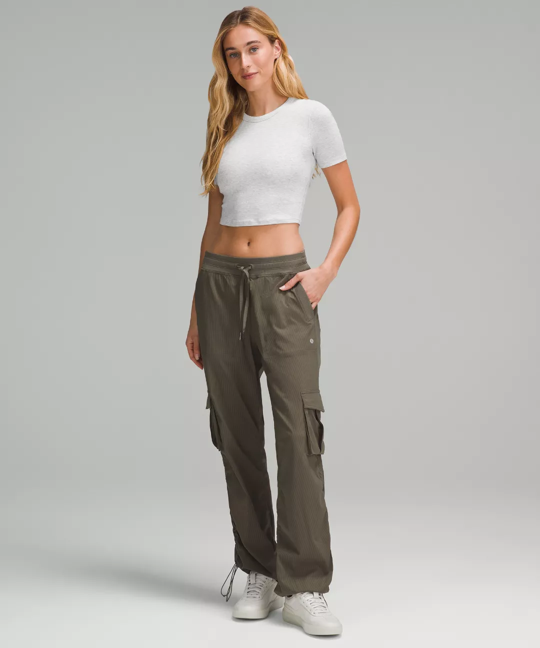 Hold Tight Straight-Hem Cropped T-Shirt