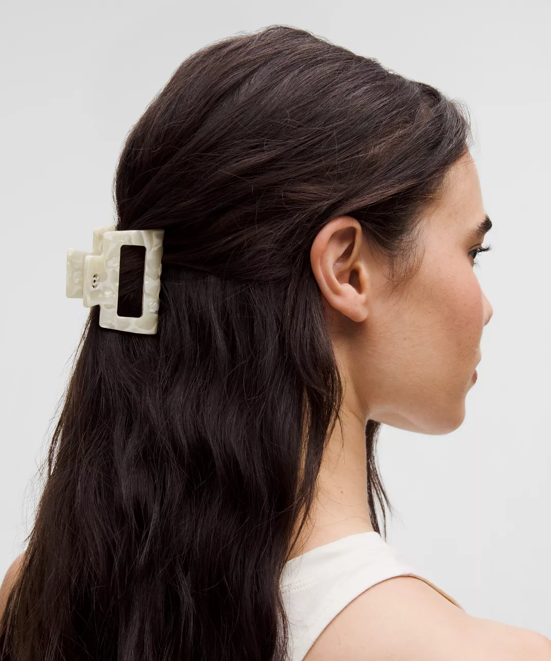 Medium Claw Hair Clip