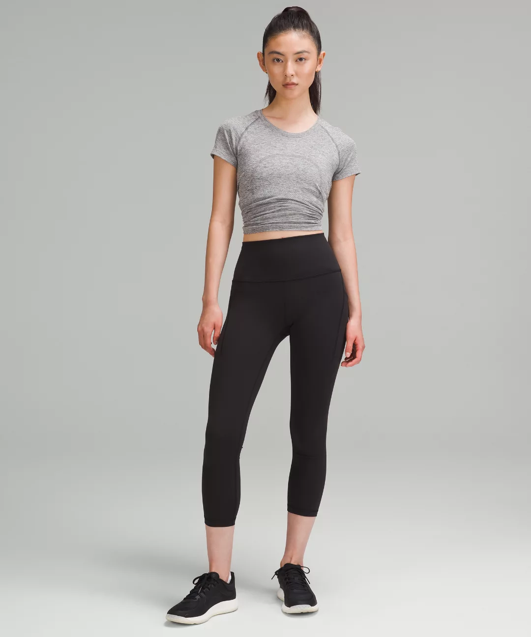 Wunder Train High-Rise Crop with Pockets 23"