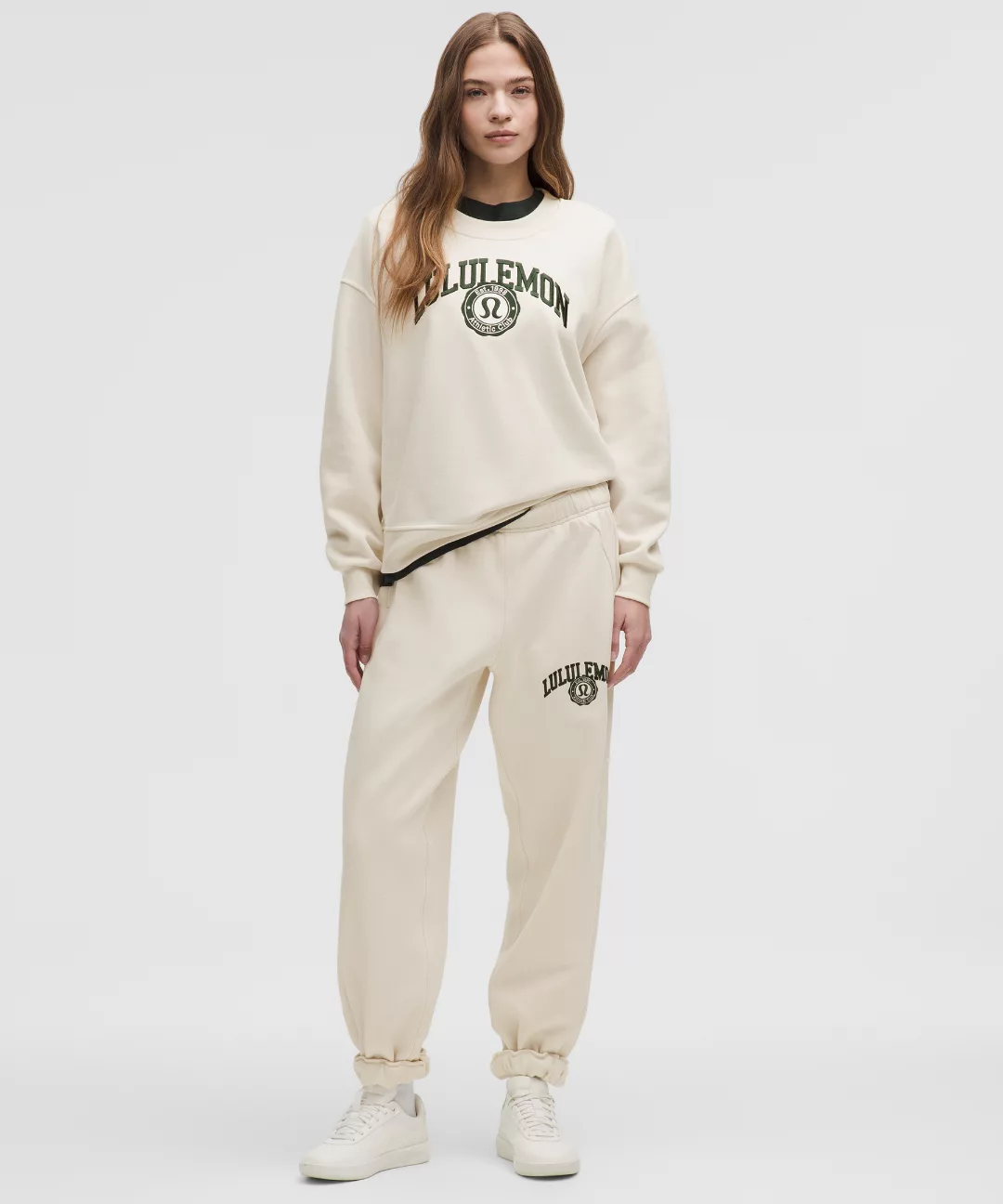 Perfectly Oversized Crew *Graphic