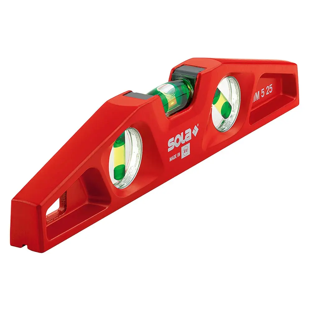 SOLA MM 5 25 25cm  Magnetic Die Cast Spirit Level 1331401