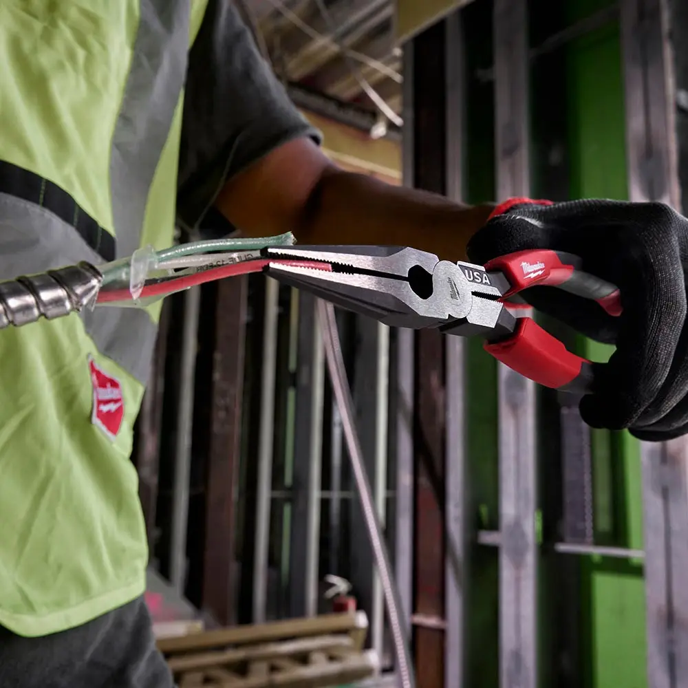 MILWAUKEE 203mm USA Made Comfort Grip Handle Long Nose Plier MT555
