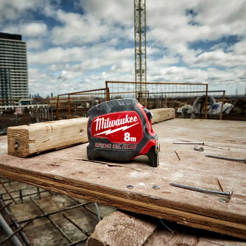 MILWAUKEE WIDE BLADE Horizontal 8m Tape Measure 48220208H
