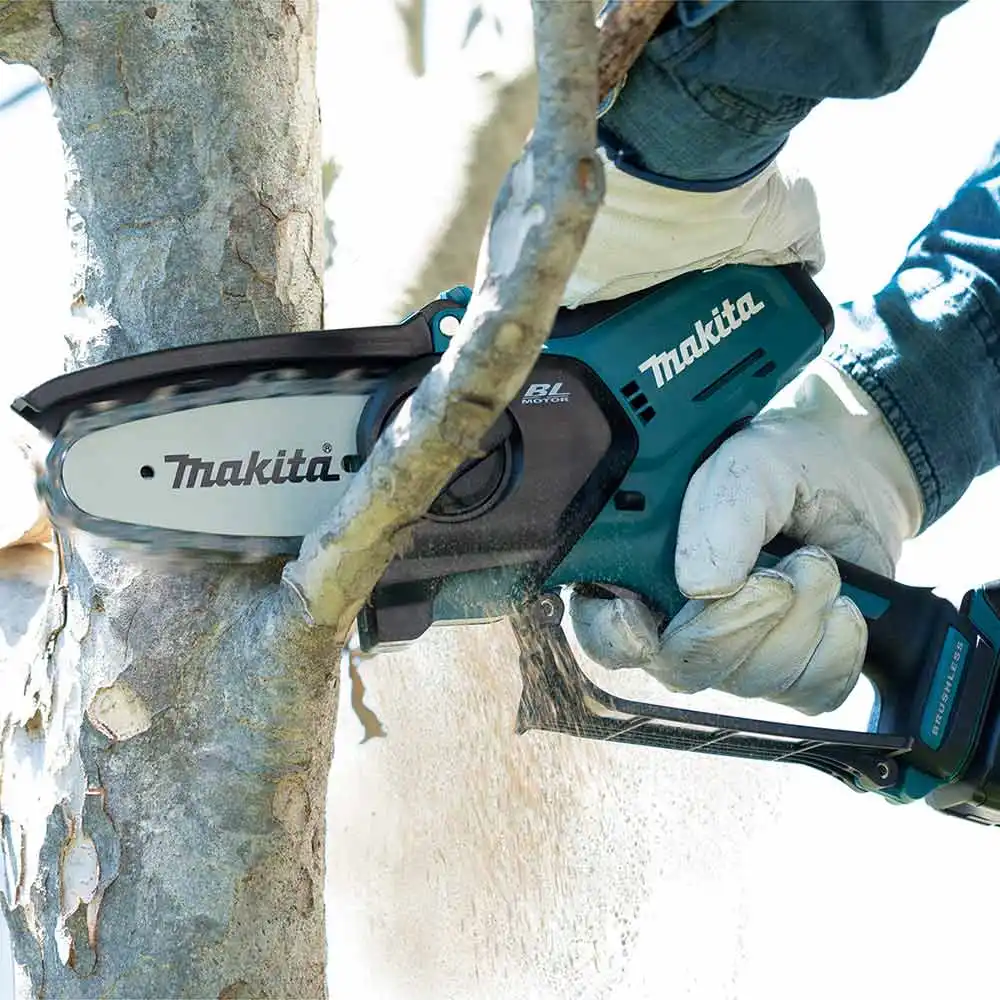 MAKITA 12V Max 100mm Pruning Saw Skin UC100DZ