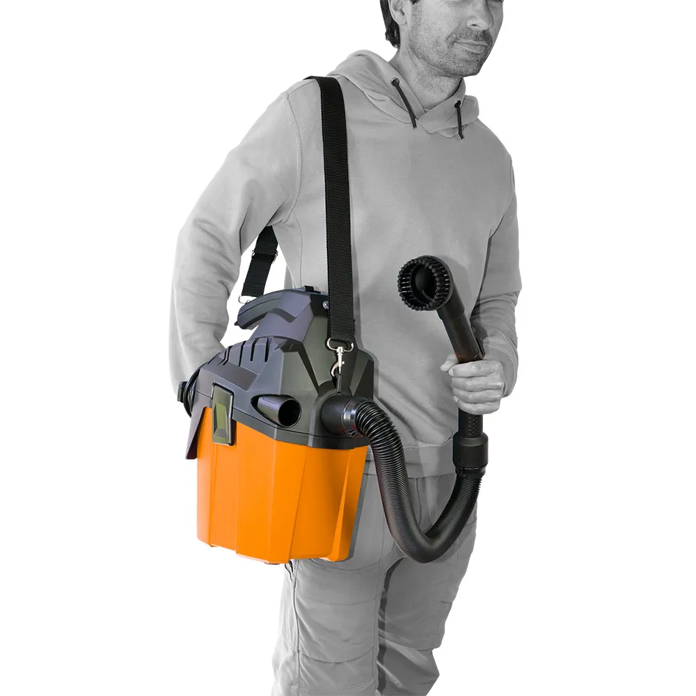 DETROIT 240V 6L Portable M Class Industrial Vacuum DETVAC26M