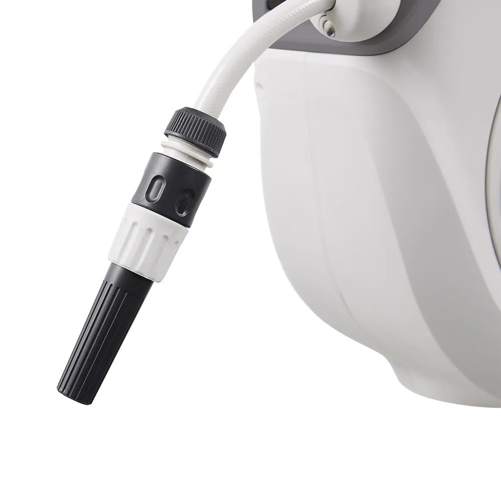 GARDEN MASTER 20m Retractable Outdoor Garden Water Hose Reel 50134487