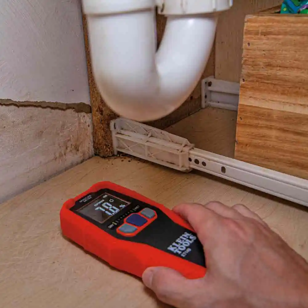 KLEIN Up to 19mm Pinless Moisture Meter A-ET140