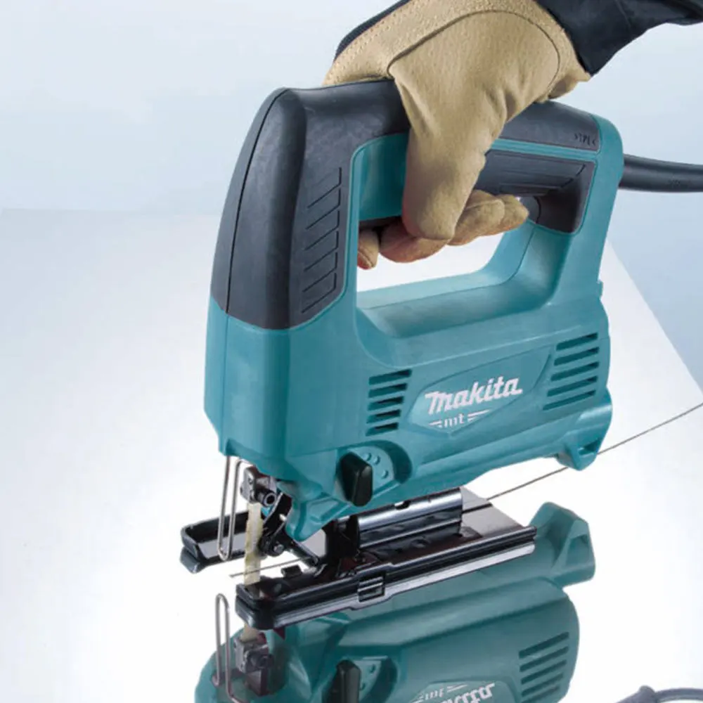 MAKITA 18mm 450W Jigsaw M4301B