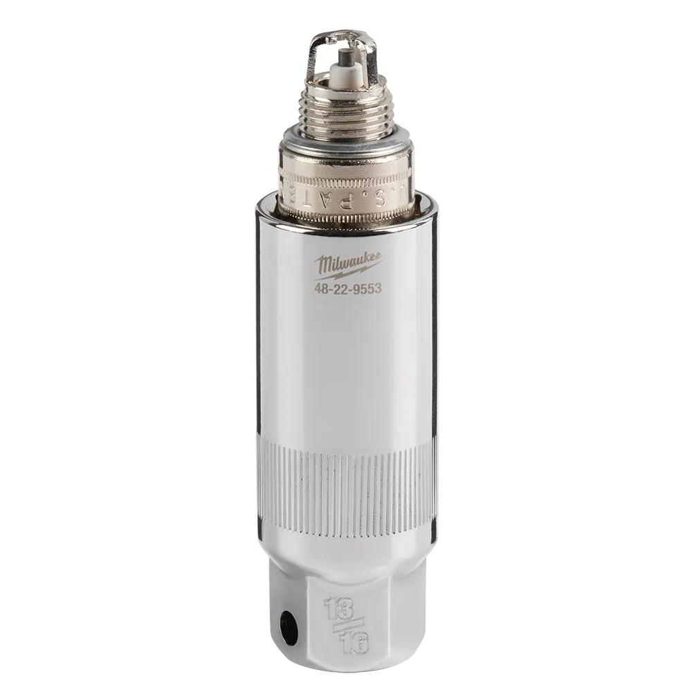 MILWAUKEE 3/8" Drive 13/16" Spark Plug Socket 48229553