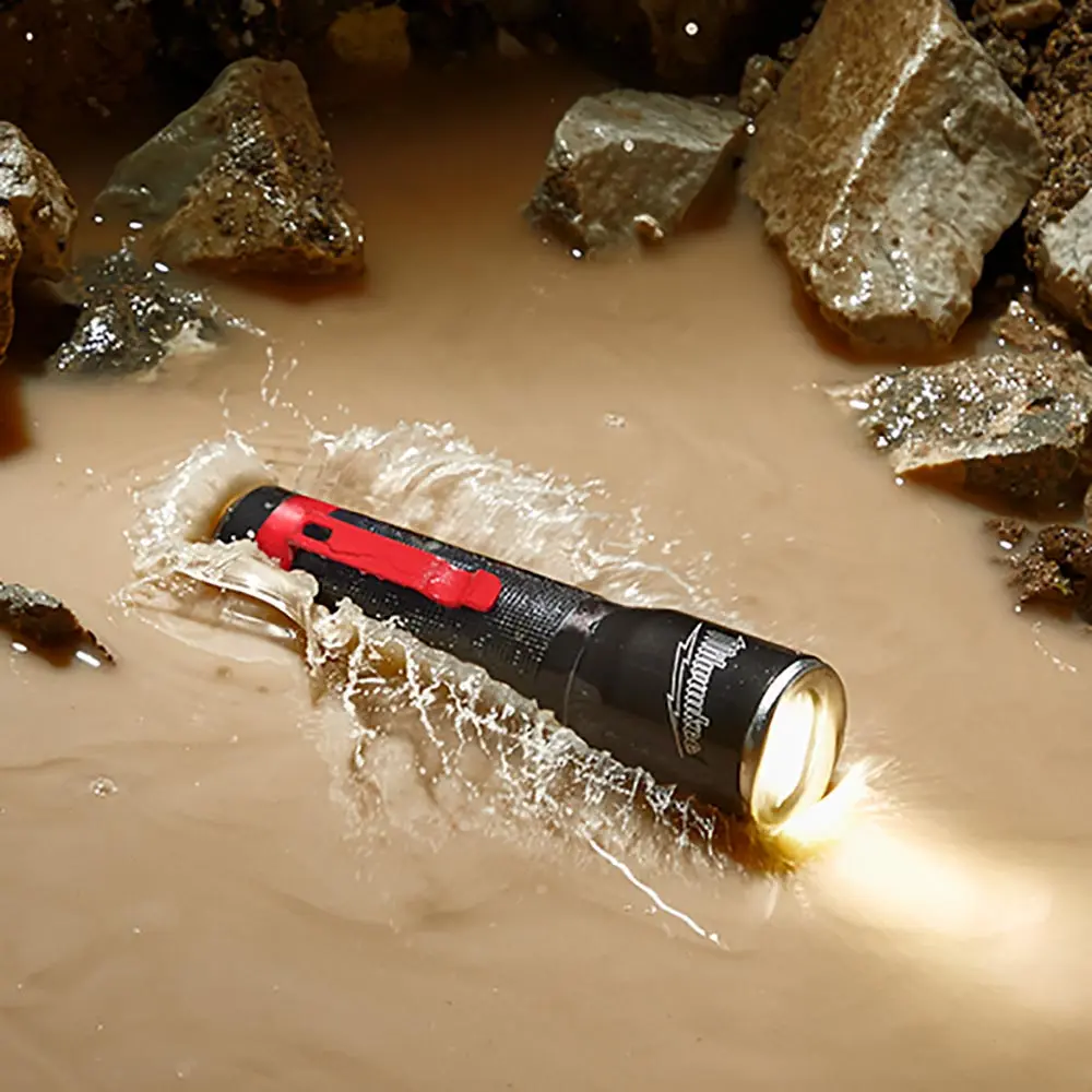 MILWAUKEE Led Flashlight ML-LED