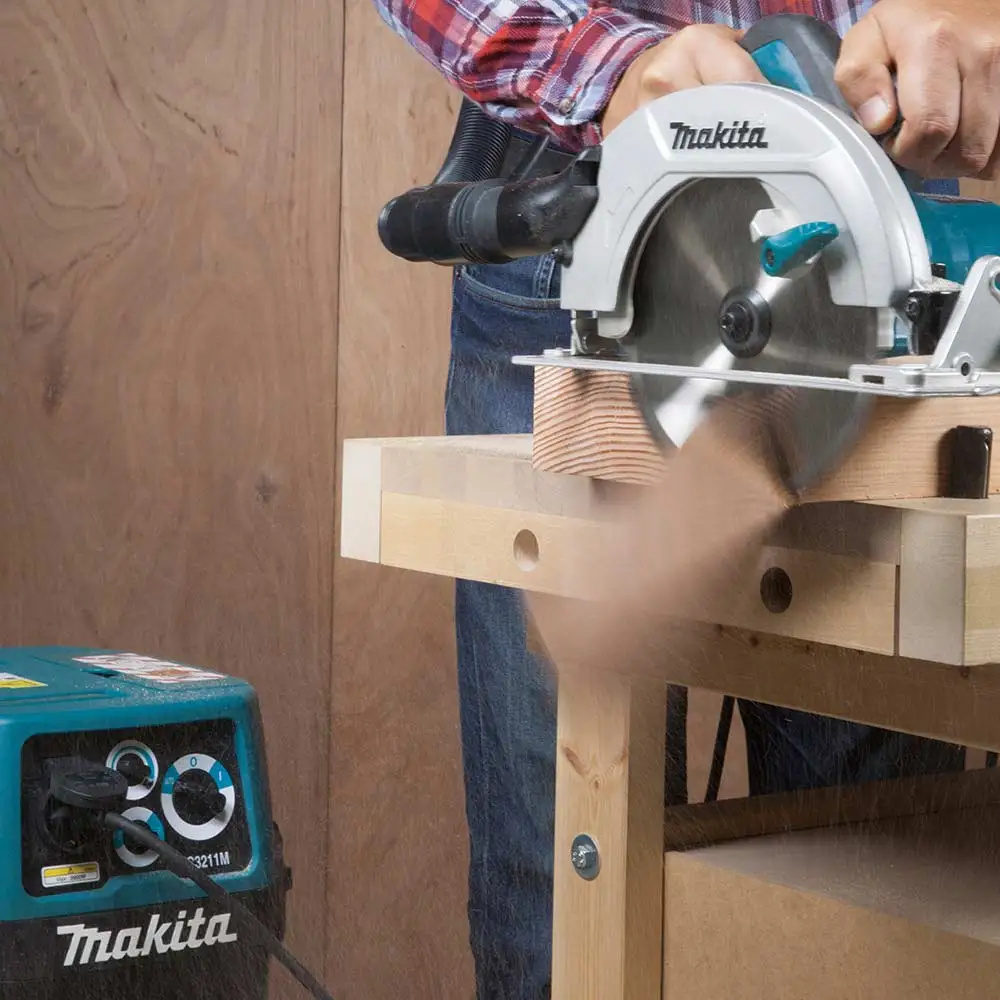 MAKITA 1200W 185mm Circular Saw HS7600SP